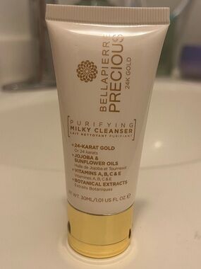 NWT Bellapierre Precious 24K Gold Milky Cleanser - SAMPLE SIZE PRODUCT